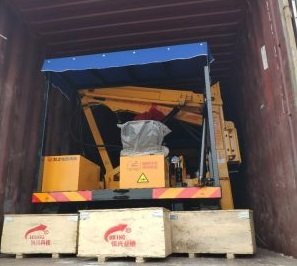 Farm equipment shipped from Shenzhen to Brisbane